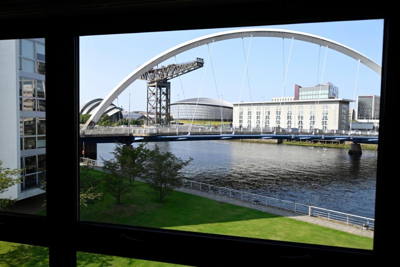 Sec/ Hydro Two Bed Flat With Free Parking And Great View Apartamento Glasgow Exterior foto