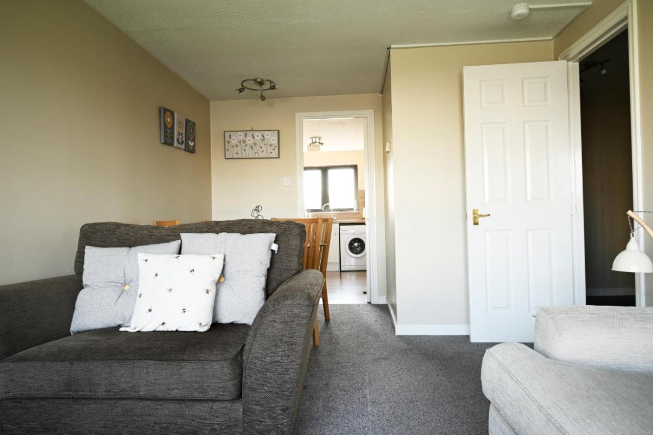 Sec/ Hydro Two Bed Flat With Free Parking And Great View Apartamento Glasgow Exterior foto