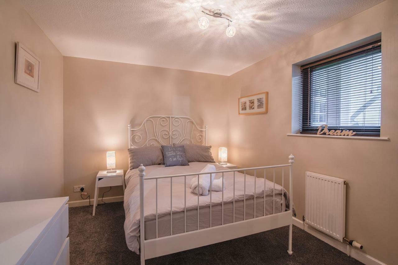 Sec/ Hydro Two Bed Flat With Free Parking And Great View Apartamento Glasgow Exterior foto