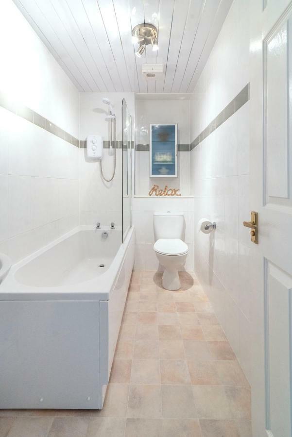 Sec/ Hydro Two Bed Flat With Free Parking And Great View Apartamento Glasgow Exterior foto