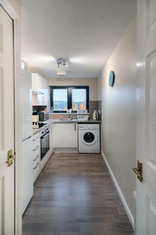 Sec/ Hydro Two Bed Flat With Free Parking And Great View Apartamento Glasgow Exterior foto